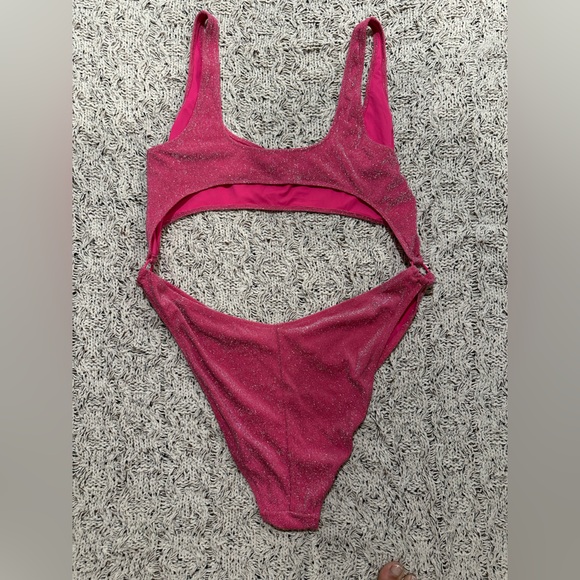 SKIMS🩷PINK GLITTER MONOKINI🌸 - Picture 2 of 3